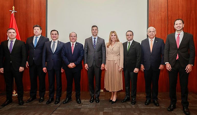 Panam y Paraguay fortalecen lazos